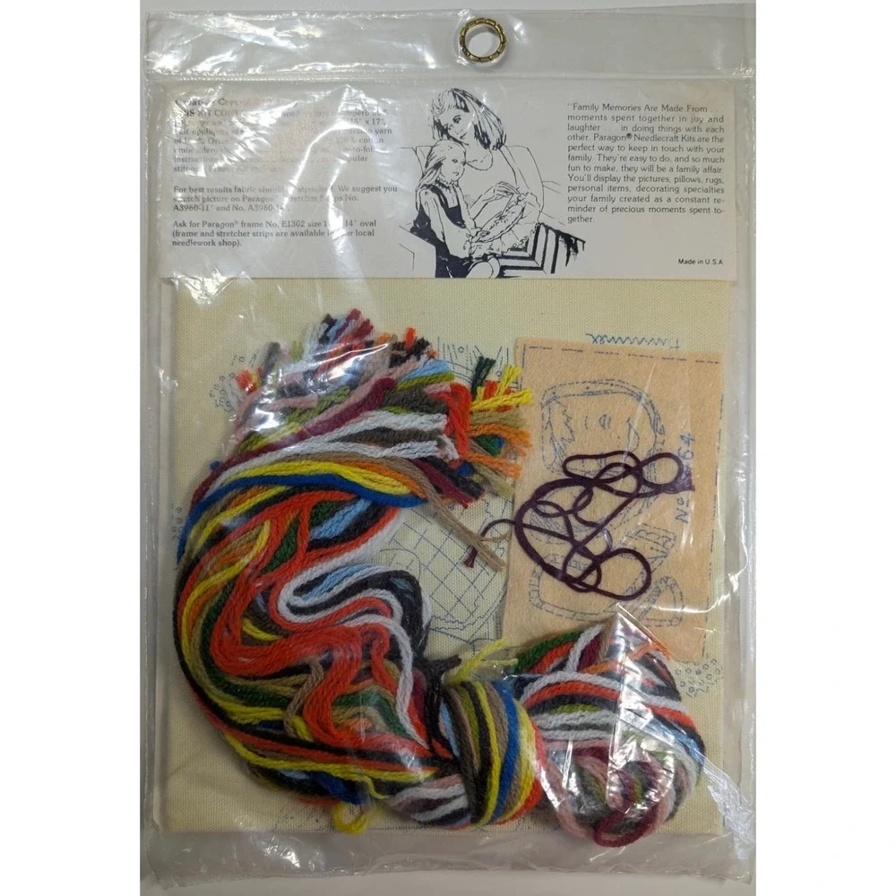 Paragon Needlecraft‎ Telling Her Secret Hummel Stitchery Kit #0464 Vintage 1976